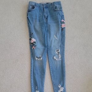 Denim&Co Blue Floral Embroidered Skinny Jeans